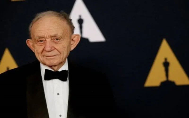 رحيل عن 96 عاماً.. المخرج فريدريك وايزمان يودع عالم السينما الوثائقية بعد مسيرة طويلة